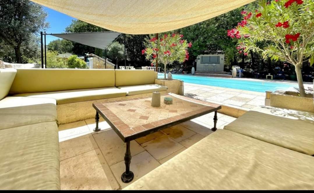 Les Lezards 2 Au Soleil Draguignan Bed & Breakfast Ngoại thất bức ảnh